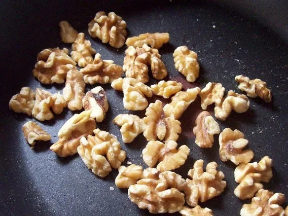 Pasta: Conchiglie mit Thunfisch-Walnuss-Pesto - Rezept - Bild Nr. 2