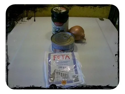 Rezept: Flammkuchen: Thunfisch-Flammkuchen für die WG Bild Nr. 3 Flammkuchen: Thunfisch-Flammkuchen für die WG - Rezept - Bild Nr. 3