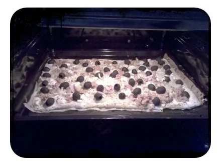 Rezept: Flammkuchen: Thunfisch-Flammkuchen für die WG Bild Nr. 9 Flammkuchen: Thunfisch-Flammkuchen für die WG - Rezept - Bild Nr. 9