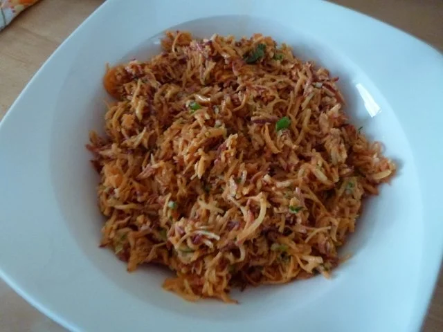 Vierfarbiger würziger Möhrensalat - Rezept - Bild Nr. 2