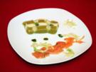 Terrine vom grünen und weißen Spargel, gebeizter Saibling, Wildkräuterpesto - Rezept
