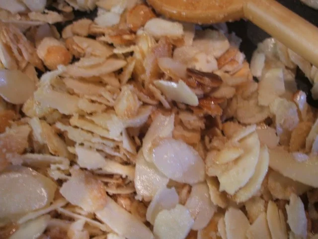 Backen: Aprikosenkuchen mit Schokostreusel und einer Überraschung - Rezept - Bild Nr. 6