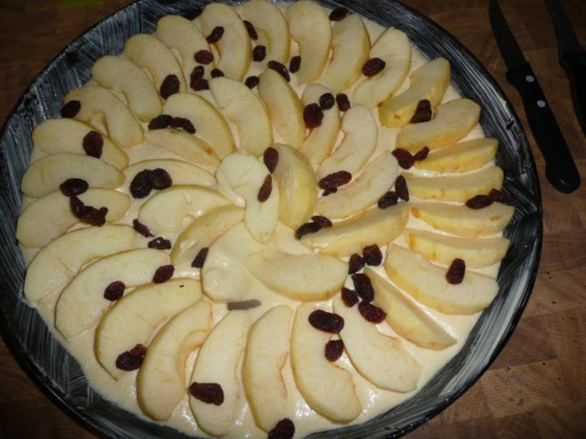 Apfelkuchen mit Krimmele - Rezept