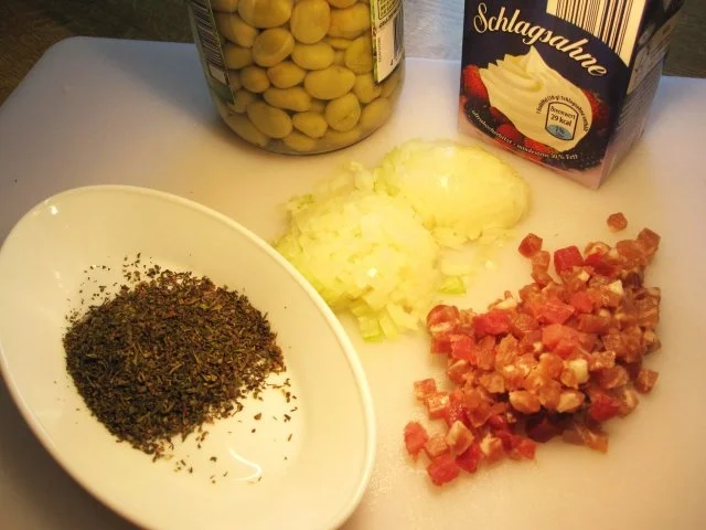 Rezept: Weisswurst mit Dicken Bohnen Bild Nr. 2 Weisswurst mit Dicken Bohnen - Rezept - Bild Nr. 2