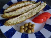 Käse-Knobi-Kräuter-Brot - Rezept