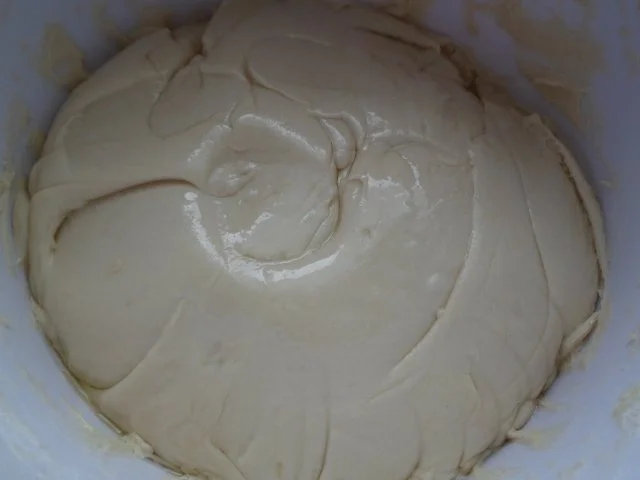 Rezept: Käse-Knobi-Kräuter-Brot Bild Nr. 5 Käse-Knobi-Kräuter-Brot - Rezept - Bild Nr. 5