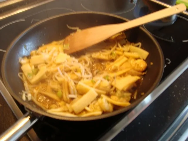 Rezept: Spaghetti mit King Praws und Sprossen Bild Nr. 5 Spaghetti mit King Praws und Sprossen - Rezept - Bild Nr. 5