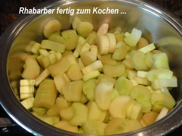 Dessert:   ERDBEER - RHABARBER - TÖRTCHEN - Rezept - Bild Nr. 4