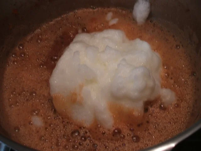 Rezept: Suppen: Klare Tomatensuppe Bild Nr. 6 Suppen: Klare Tomatensuppe - Rezept - Bild Nr. 6