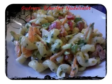 Salat: Scharfer Nudelsalat - Rezept