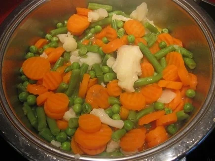 Tafel Rosenspitz mit Butterkartoffel und Kaisergemüse à la Biggi - Rezept - Bild Nr. 17