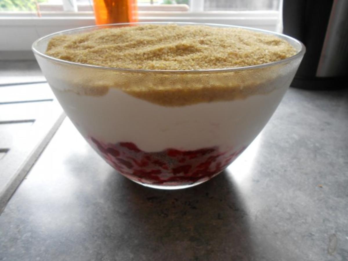 Himbeer-Trifle - Rezept mit Bild - kochbar.de