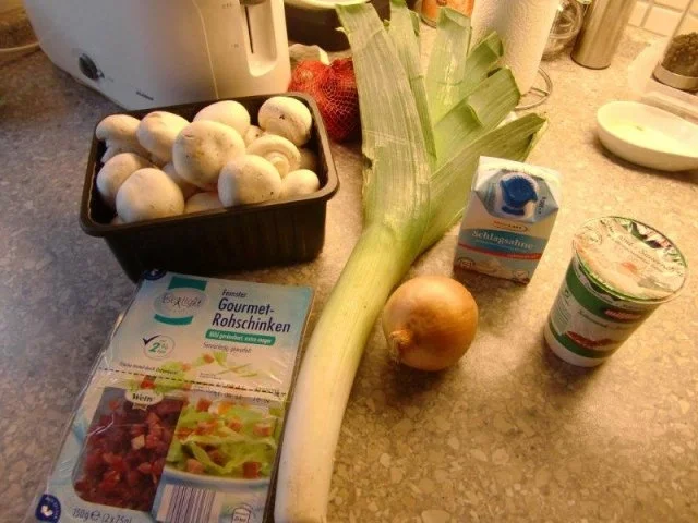 Schnitzel unter einer Lauch-Haube à la Heiko - Rezept - Bild Nr. 2