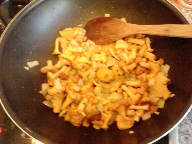 Gepfeffertes Schwammerl - Semmerl - Rezept - Bild Nr. 5