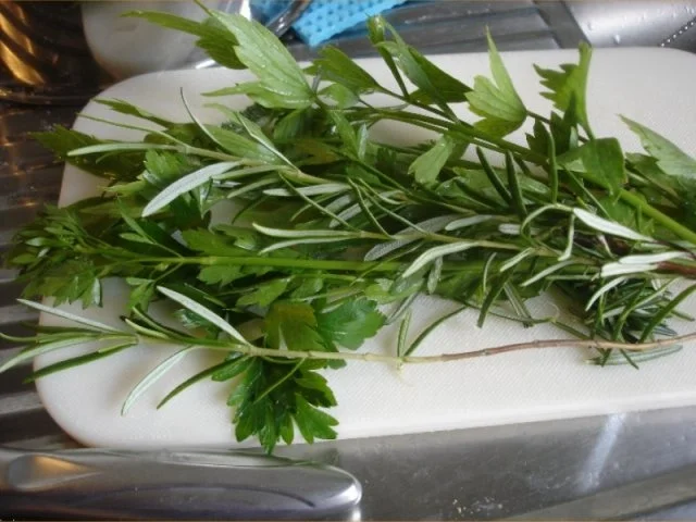 Rezept: Reste-Buletten Bild Nr. 4 Reste-Buletten - Rezept - Bild Nr. 4