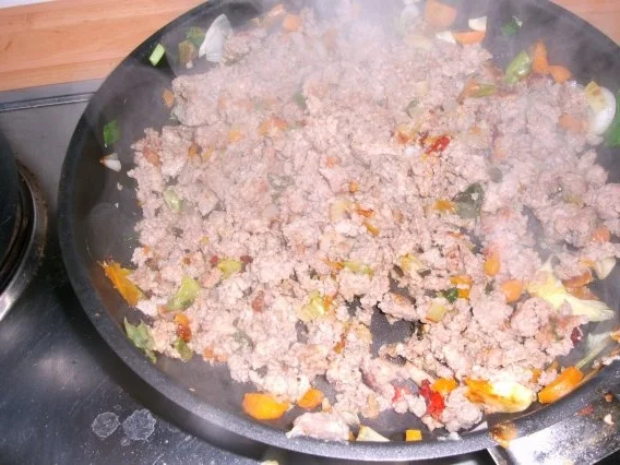 Rezept: Fusilli in Kräuterbolognese Bild Nr. 4 Fusilli in Kräuterbolognese - Rezept - Bild Nr. 4