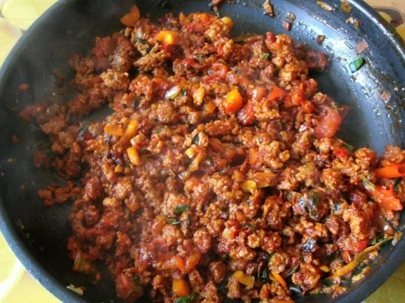 Rezept: Fusilli in Kräuterbolognese Bild Nr. 5 Fusilli in Kräuterbolognese - Rezept - Bild Nr. 5