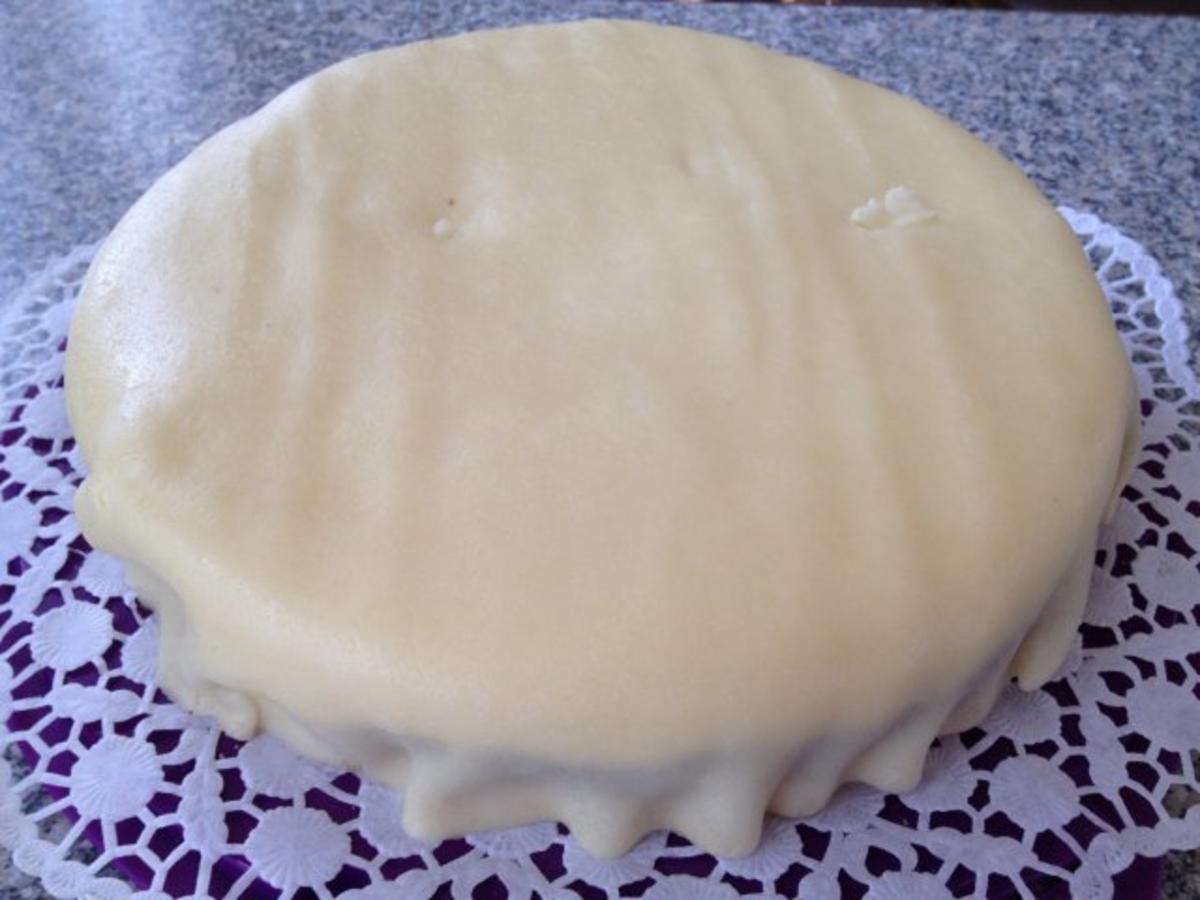 Stachelbeer-Marzipan-Torte - Rezept - Bild Nr. 3