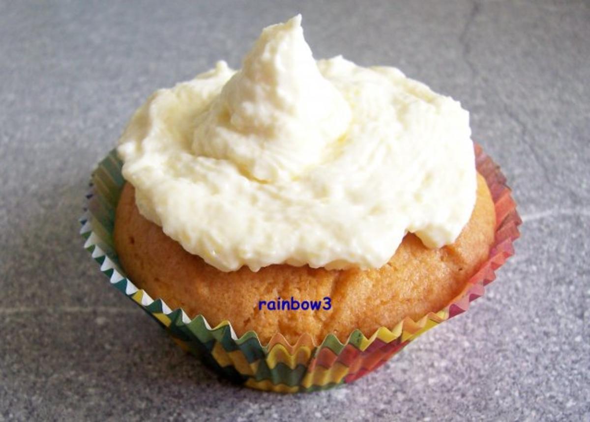 Bilder für Backen: Mango-Cupcakes - Rezept