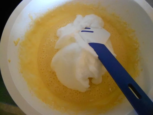 Rezept: Schmandwaffeln Bild Nr. 2 Schmandwaffeln - Rezept - Bild Nr. 2