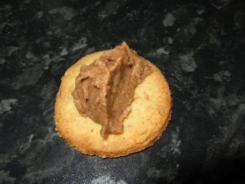 Rezept: Rheinbrohler Mandeltaler Bild Nr. 4 Rheinbrohler Mandeltaler - Rezept - Bild Nr. 4