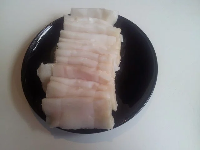 Rinderrouladen mit Rotweinsoße, Mischhack-Füllung, Zwiebeln, Speck und Gewürzgurken - Rezept - Bild Nr. 14