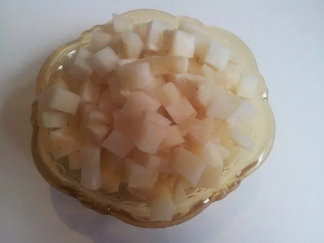 Rinderrouladen mit Rotweinsoße, Mischhack-Füllung, Zwiebeln, Speck und Gewürzgurken - Rezept - Bild Nr. 15