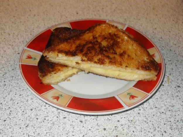 Rezept: Knuspriger Käse-Toast Knuspriger Käse-Toast - Rezept