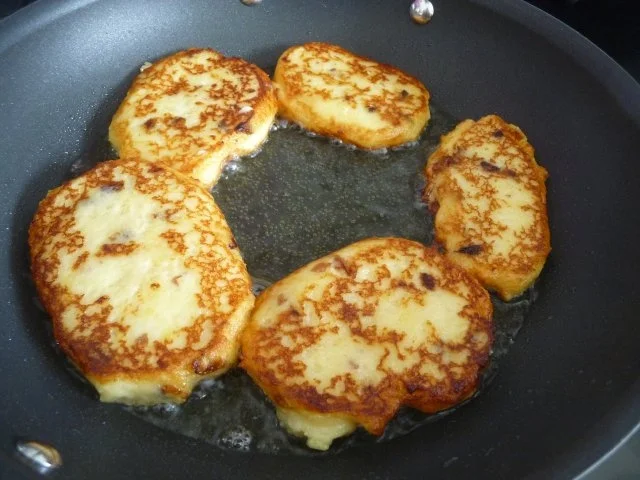 Süße Mahlzeiten : Quarkkeulchen - Rezept - Bild Nr. 15