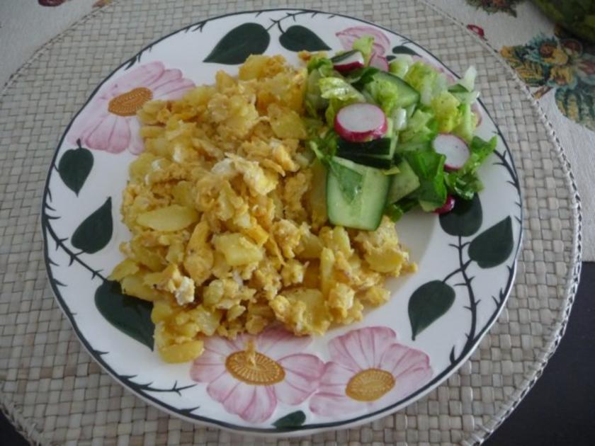 Resteverwertung : Bratkartoffeln mit Ei - Rezept - kochbar.de