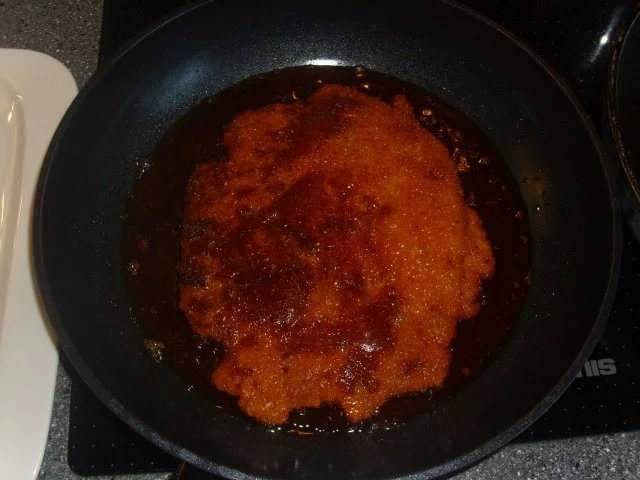 Rezept: Schnitzel mit Ofenkartoffeln und Champignons in einer Walnusscreme Bild Nr. 6 Schnitzel mit Ofenkartoffeln und Champignons in einer Walnusscreme - Rezept - Bild Nr. 6