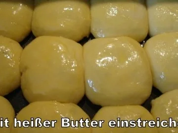 Rezept: Käseknödel aus dem Backofen Bild Nr. 8 Käseknödel aus dem Backofen - Rezept - Bild Nr. 8