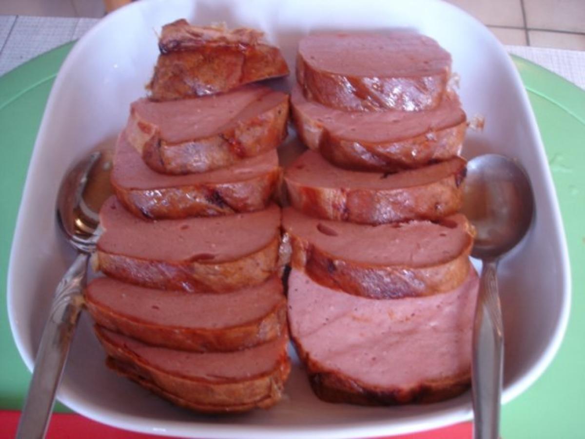 Warmer Leberkäse mit schlesischen Kartoffelsalat und Möhrenblütensalat - Rezept - Bild Nr. 4