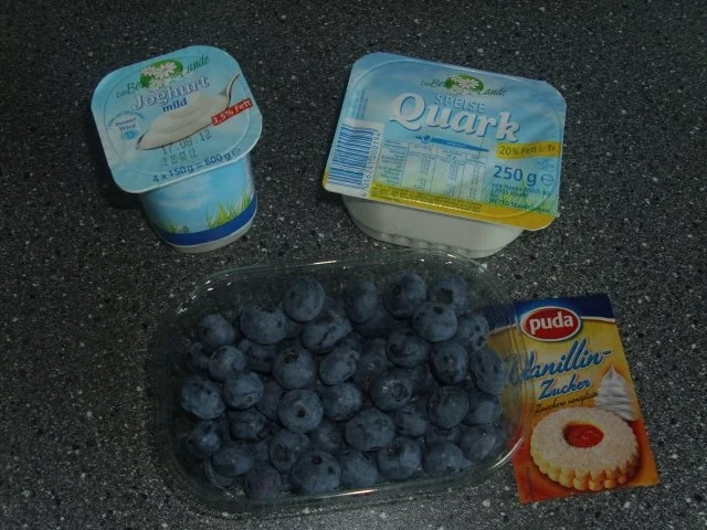 Rezept: Heidelbeeren-Dessert Bild Nr. 2 Heidelbeeren-Dessert - Rezept - Bild Nr. 2