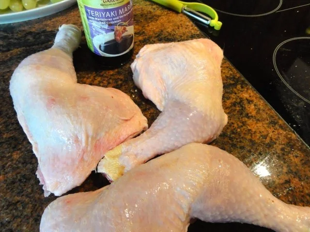 Geflügel:   HÄHNCHENSCHENKEL  - Rezept - Bild Nr. 2