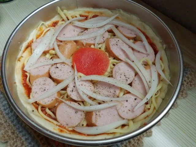 Pizza: Mini-Pizza "Wagenrad" - Rezept - Bild Nr. 4