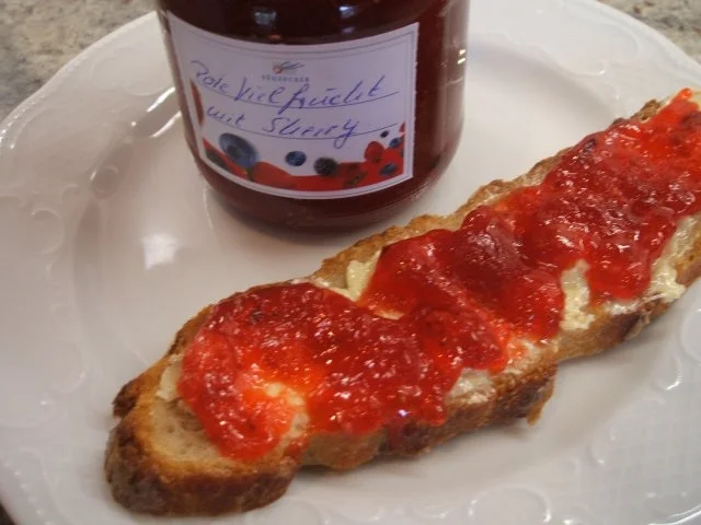 Rezept: Vorrat: Vielfruchtmarmelade - erdbeerlastig Vorrat: Vielfruchtmarmelade - erdbeerlastig - Rezept