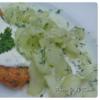 Kartoffel Rösti von geräuchertem Wildlachs mit Kräuter Sour Creme und Wasabi Gurkensalat - Rezept