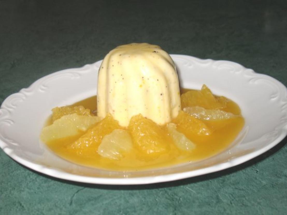 Dessert - Orangen-Panna-Cotta an Filets von Zitrusfrüchten - Rezept ...