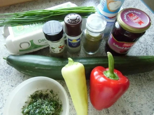 Rezept: ♥ Sommerliche Gurken-Suppe ♥ Bild Nr. 3 ♥ Sommerliche Gurken-Suppe ♥ - Rezept - Bild Nr. 3