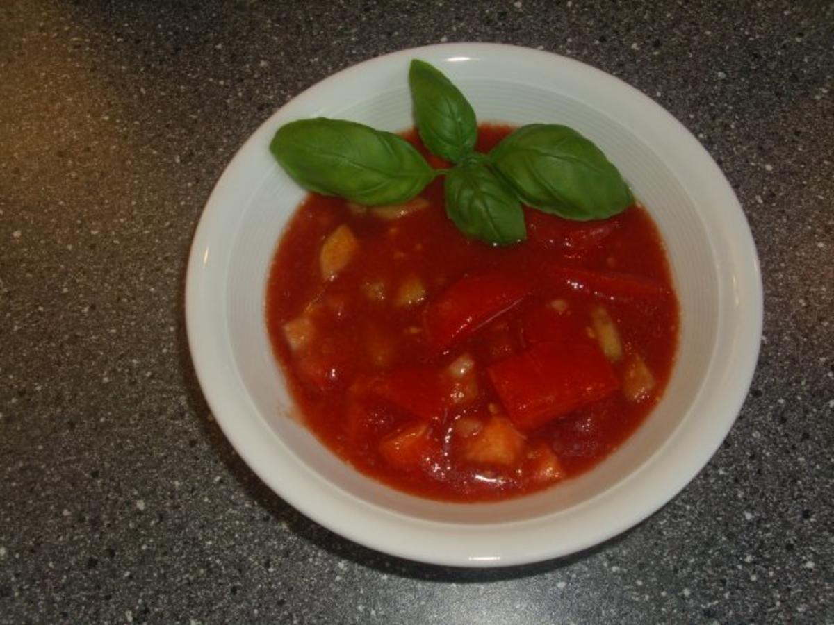 Kalte Tomaten-Gurkensuppe - Rezept