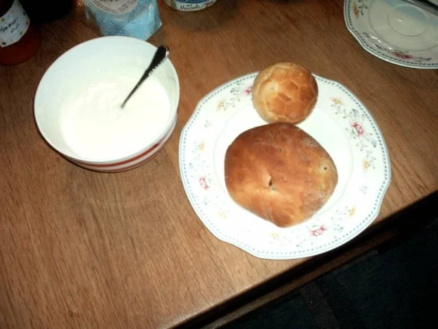 Rezept: Philadelphia-Heißwecken Philadelphia-Heißwecken - Rezept