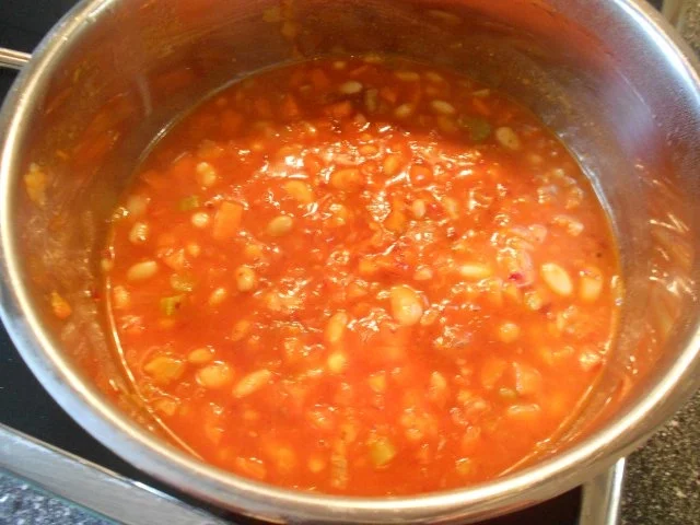 Sucuklu Kuru Fasulye weißer Bohnentopf in roter Soße und Sucuk - Rezept - Bild Nr. 13