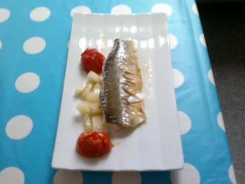 Bachsaibling | Vanillegurke | Ofentomate - Rezept