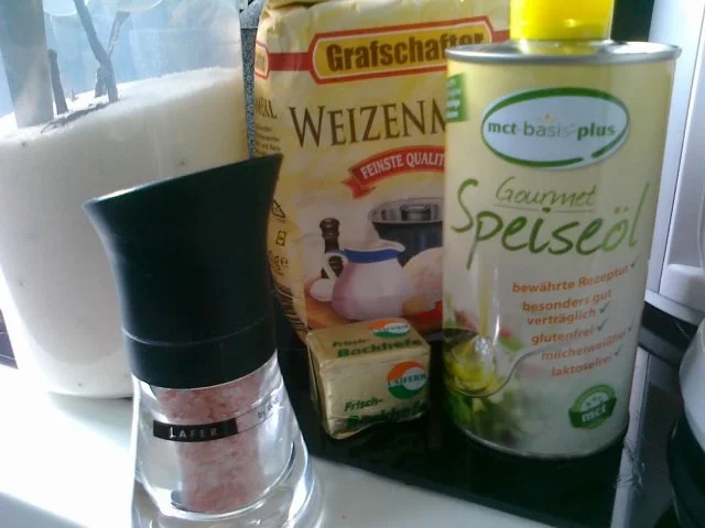 Mein - - - Grund Rezept vom Hefeteig... - Rezept - Bild Nr. 3