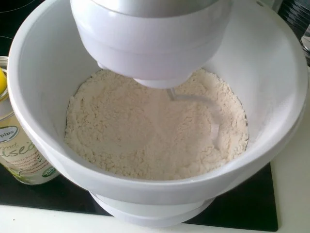 Mein - - - Grund Rezept vom Hefeteig... - Rezept - Bild Nr. 7