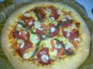 Meine Lieblings Pizza mit Käserand... - Rezept