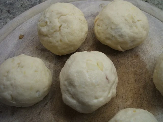 Knödel: Sauerkraut-Knödel - Rezept - Bild Nr. 10