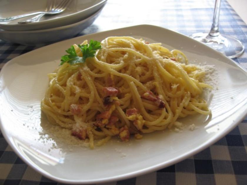 Spaghetti Carbonara ohne Sahne Rezepte - kochbar.de