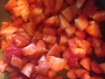 Erdbeer-Marmelade "Royal" {mit der Koenigin der Aromen = Vanille) - Rezept - Bild Nr. 2